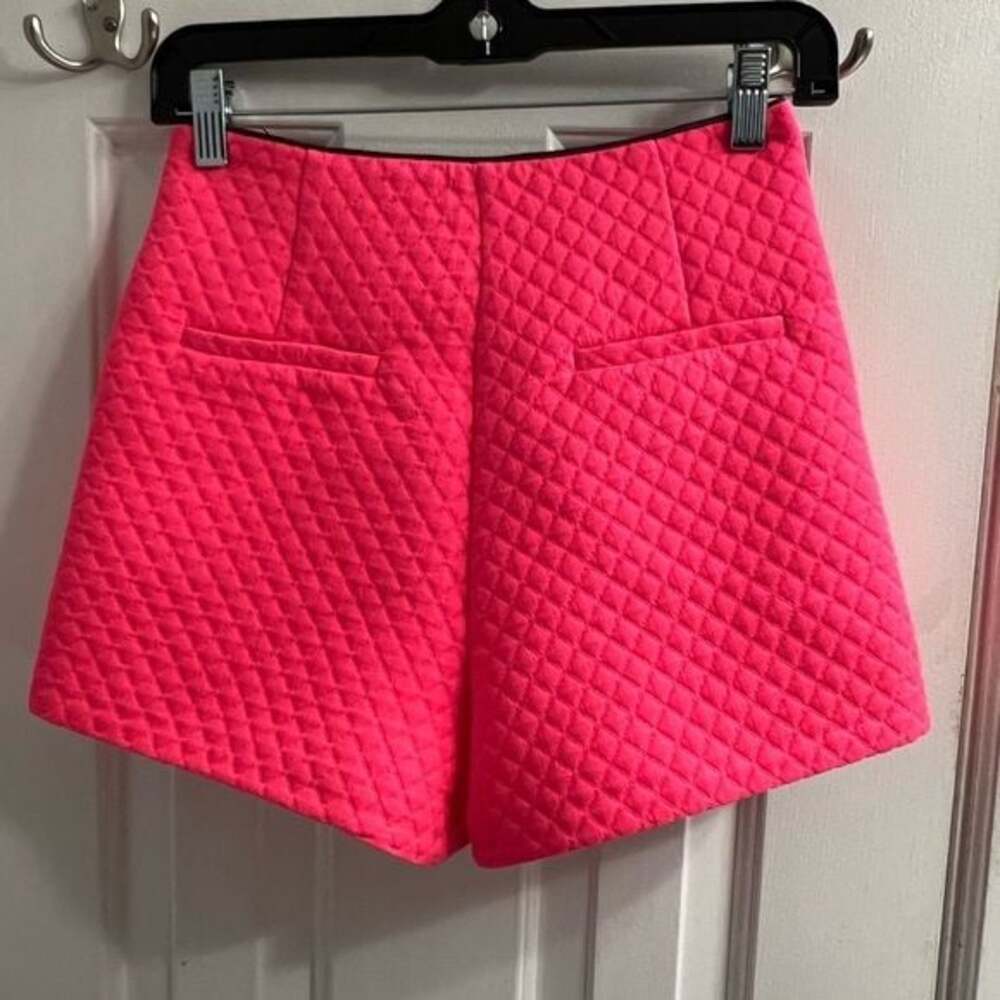 [JUST IN] Topshop Pink Quilted High Waisted Shorts Sz 4 - Picture 6 of 8